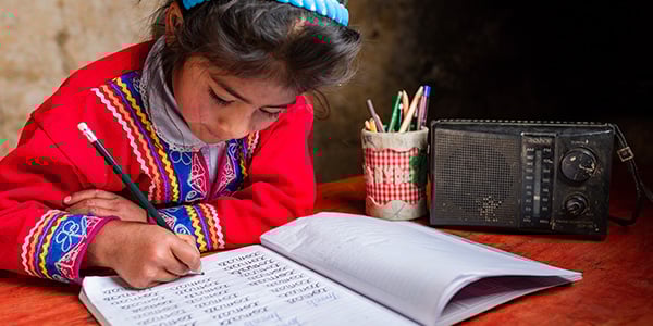 acciones para promover la educación