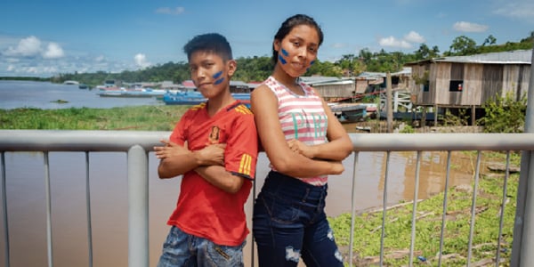 niños y niñas del peru